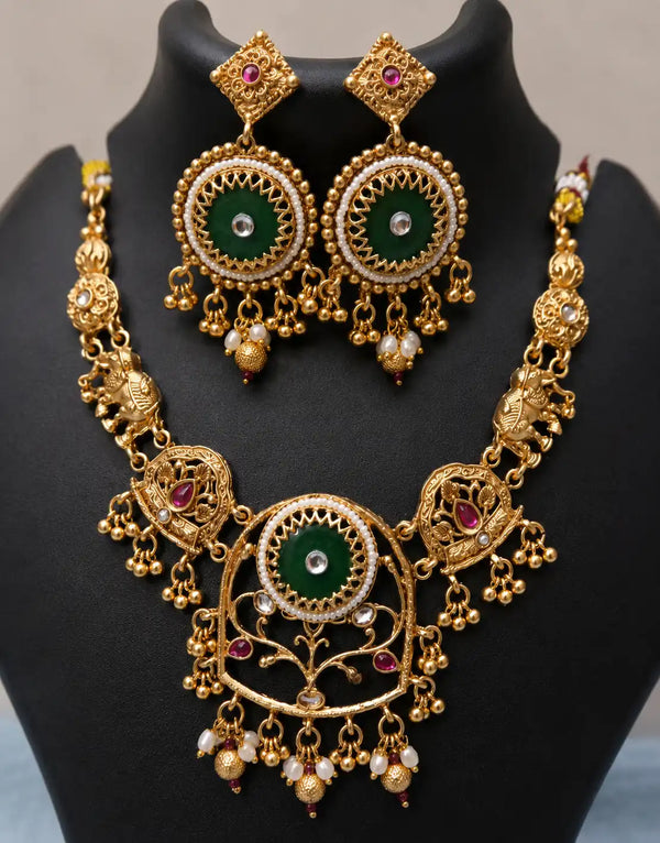Mehera Royal Necklace Set