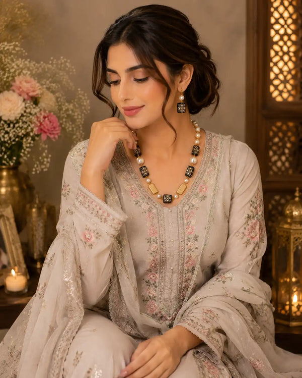 Noir Pearl Statement Necklace Set