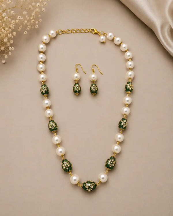 Zareen Pearl & Emerald Bead Necklace Set
