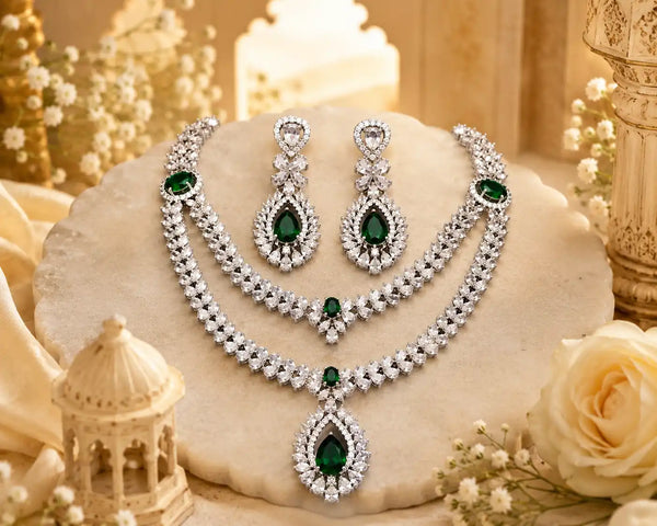 Emerald Grace Necklace Set