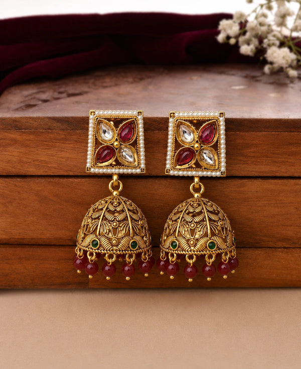 Noorika Kundan Jhumka Earrings