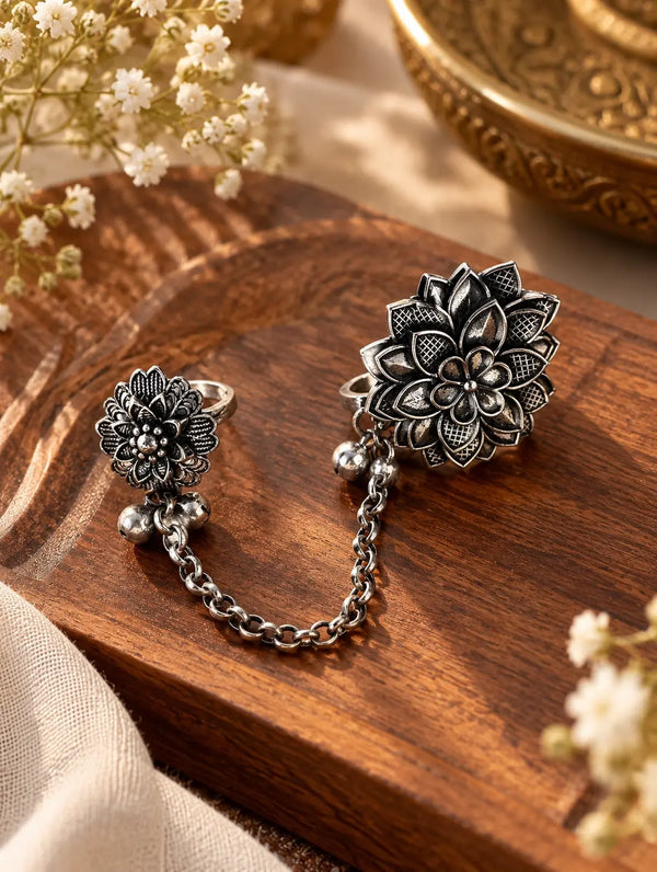 Eternal Bloom Dual-Finger Chain Ring